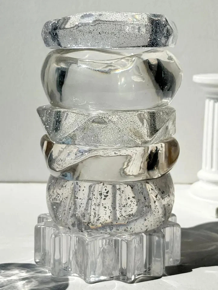 Resin Twisted Irregular Bracelet Women Transparent Round Layered Strand Jewelry - Image 2 of 4