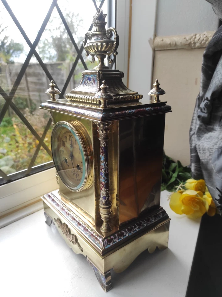 FABULOUS ANTIQUE FRENCH BRASS CHAMPLEVE ENAMEL STRIKING MANTEL CLOCK c1890 - Image 2 of 4