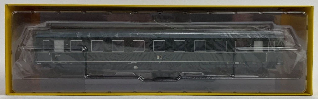 Brawa 51065 H0 Personenwagen B4üpe  243-209  Ep. III DR