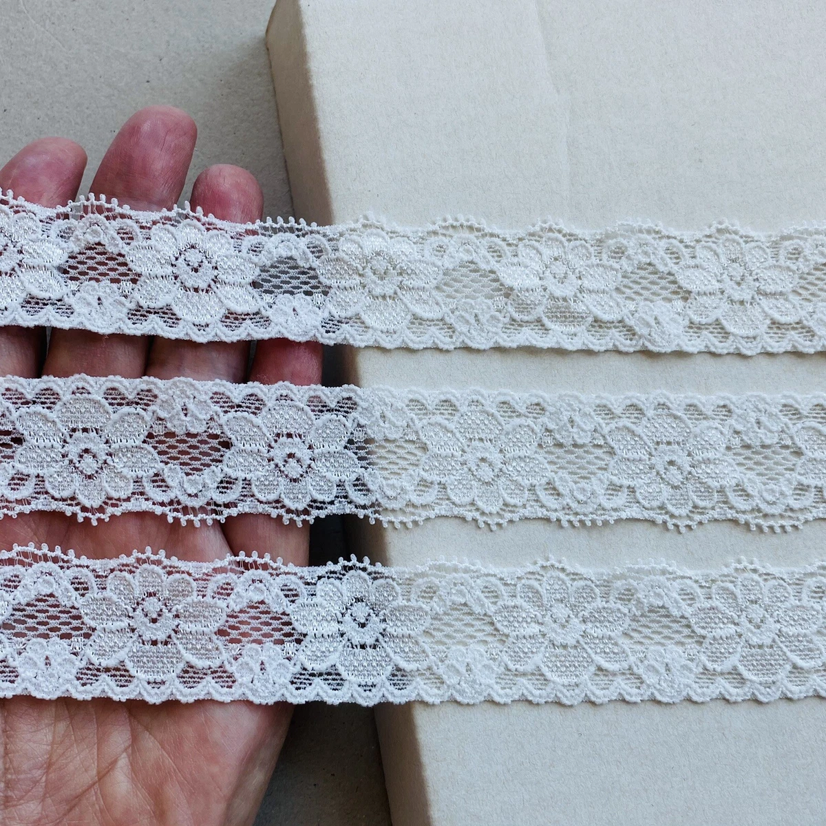 2 Yards Stretch White Ribbon Lace Trim for Sewing/Crafts/Lingerie/1 Wide