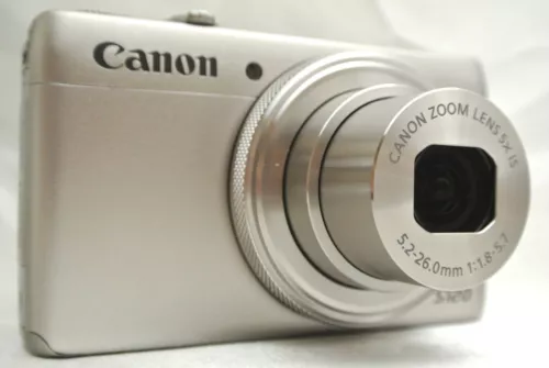 Canon PowerShot S120 12.1MP 5x Optical Zoom Digital Camera with Charger -90% New - Picture 7 of 8