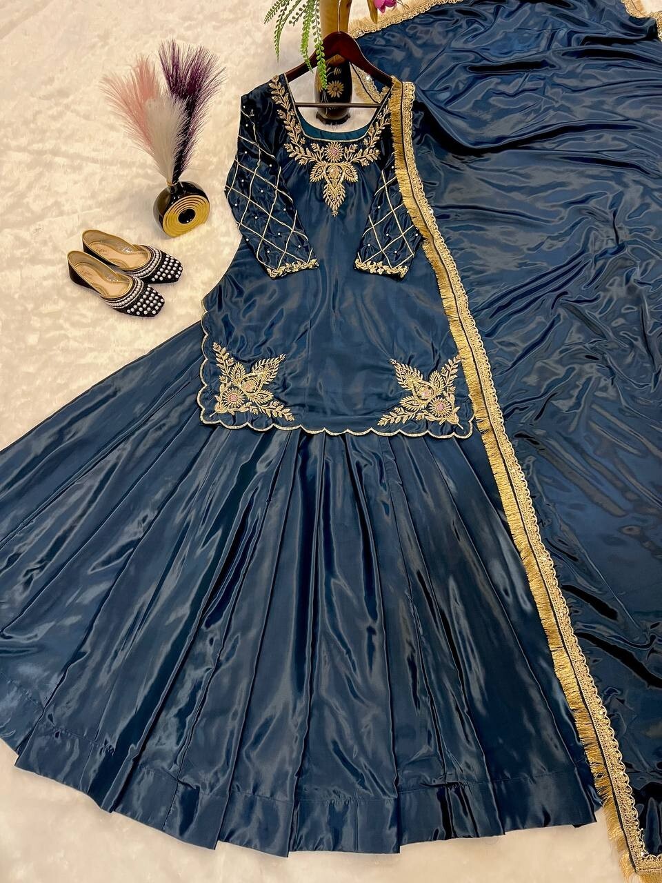 Picture 3 of 14