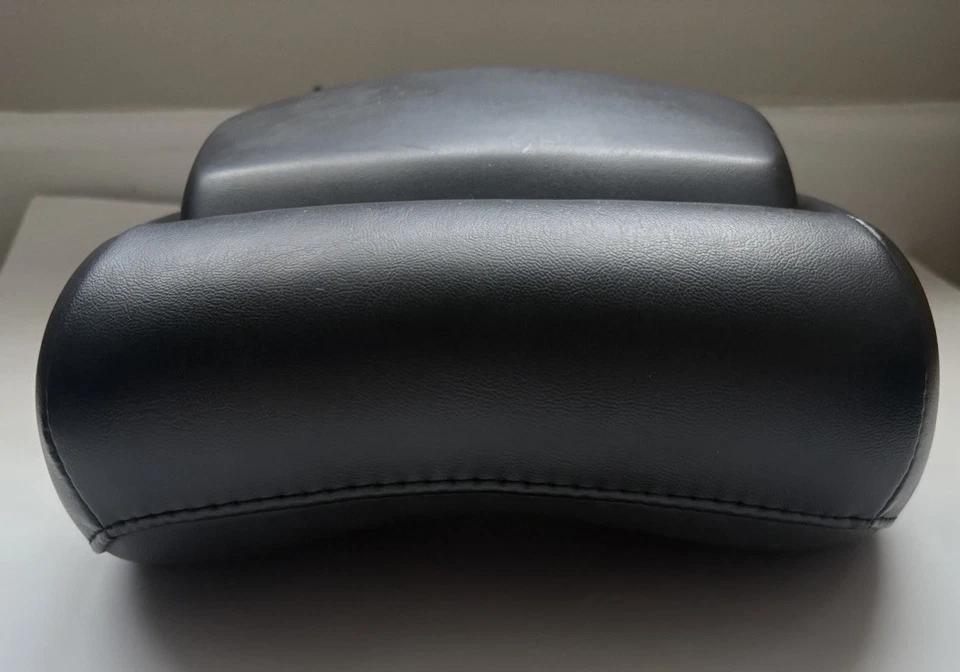 Dodge Durango 2011-2018 OEM Impact reposacabezas de primera fila cuero negro Foto 4 de 4