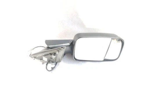 2013 2014 Dodge Ram 2500 OEM Right Side View Mirror Power Small Chip In Glass