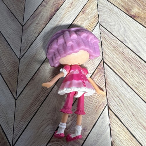 Gruppe von vier Lalaloopsy Puppen und einer Katze, Kuh - Bild 9 von 13