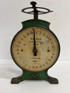 Vintage SALTER Cast Iron Household Scale Made In England (Works)