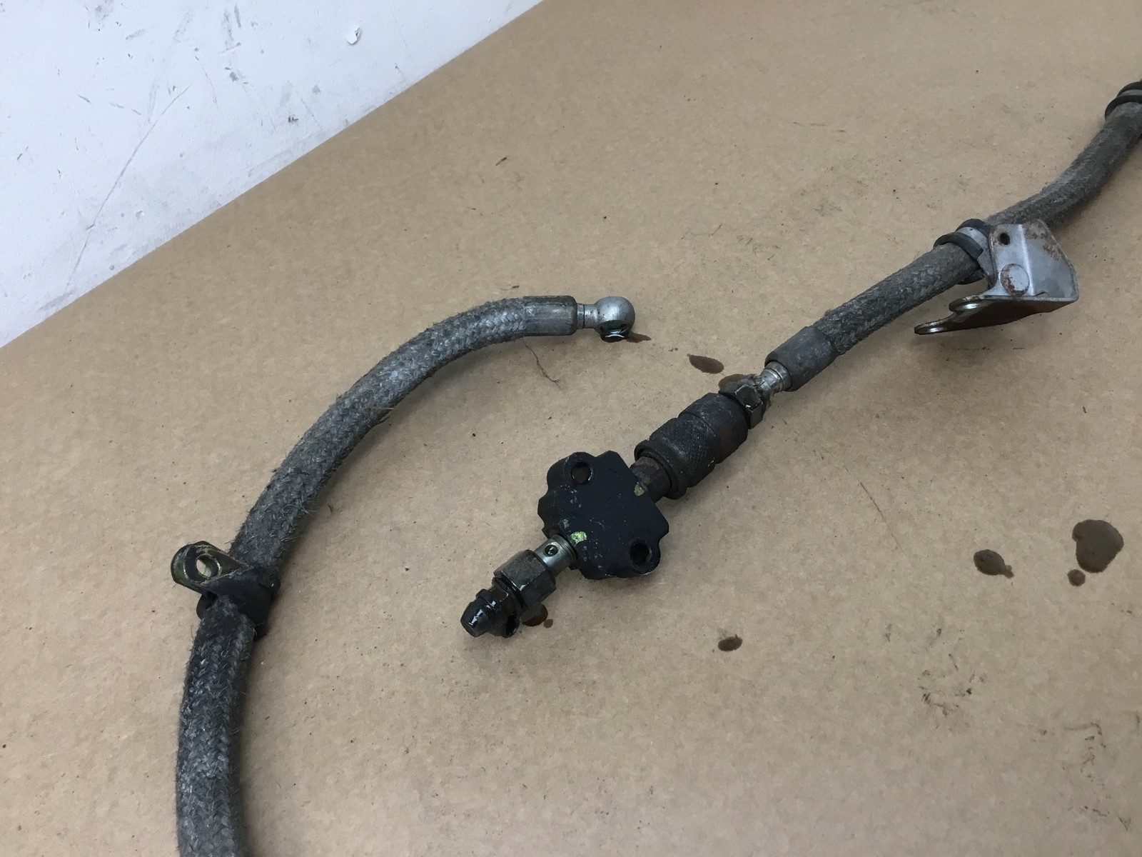 Maserati Coupe GT 2003 Clutch Hydraulic Oil Line Pipe Hose 02-06 ;:Y