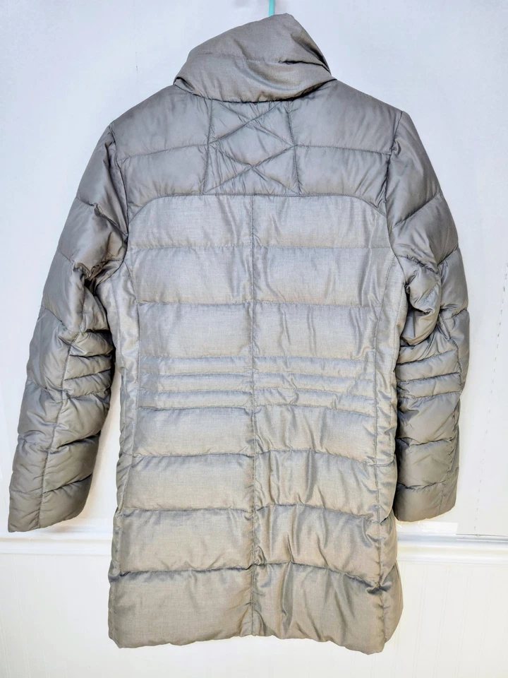 Abrigo acolchado Marmot Warm II para mujer talla M gris glaciar 700 relleno aislado Foto 2 de 4