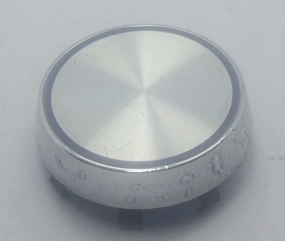 81 82 83 84 85 Mercury Lynx Ford Escort OEM center caps  EIEC 1A096CB Foto 4 de 4