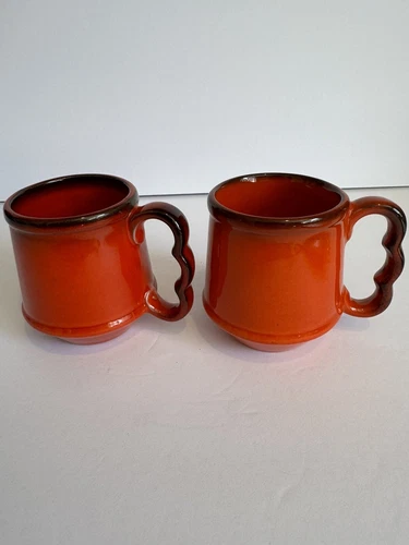 Metlox POPPYTRAIL Mugs Flame Red Set of Two Vintage Cozy Espresso Cups