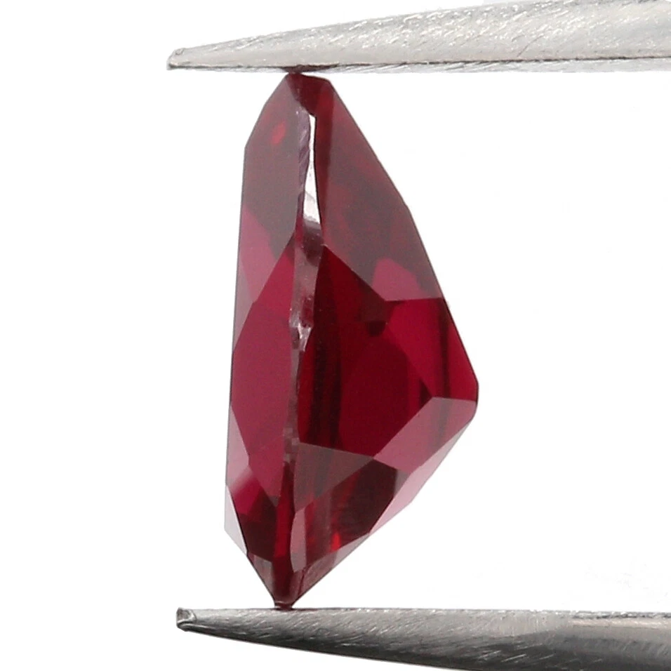 1.97 Ct Red Color Ruby Pear Gemstone VS1 Clarity 9.00 MM GN54 - Image 4 of 4