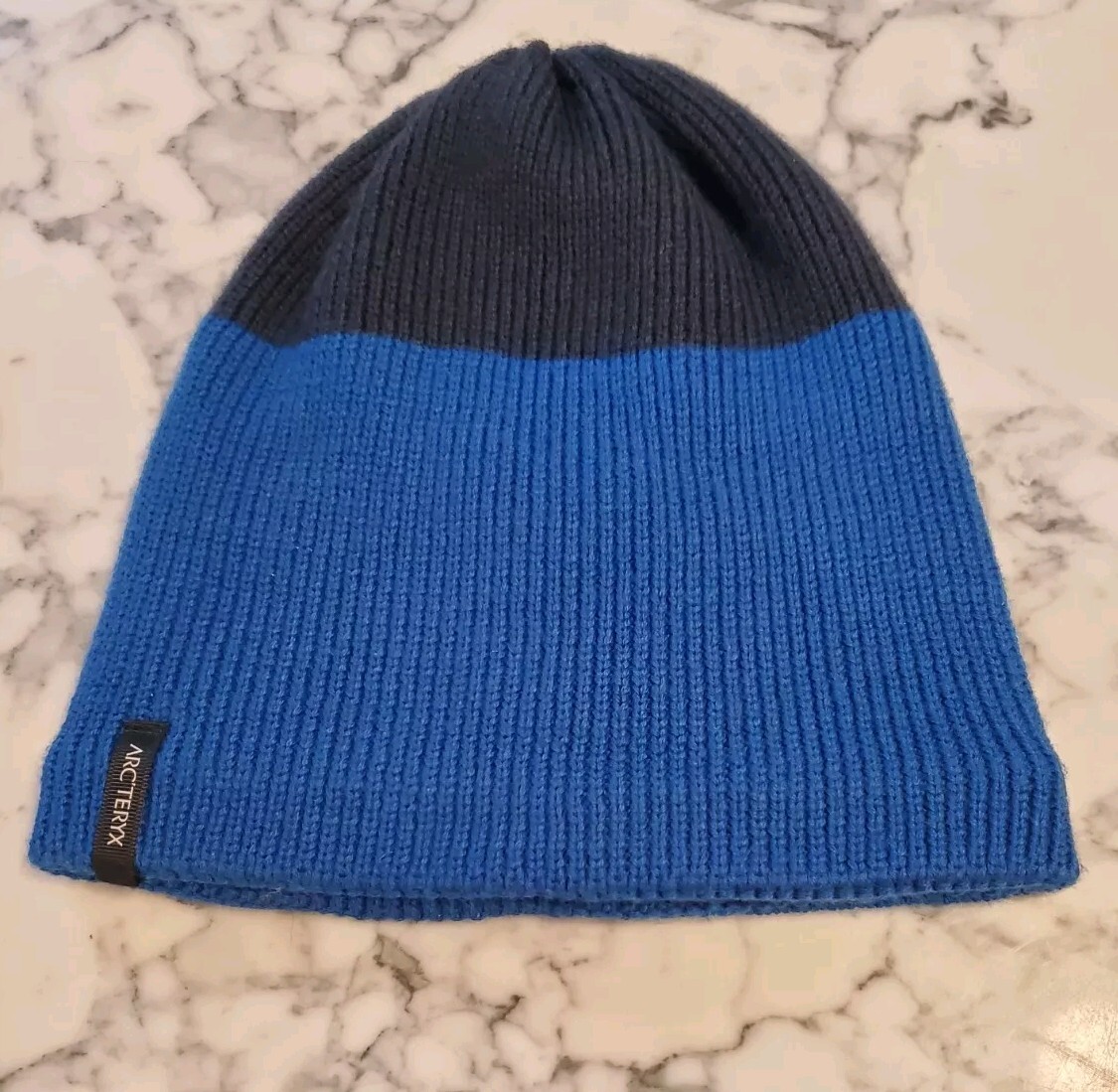 Cappello da neve Arc'Teryx blu berretto misto lana isolato foderato in pile slittino unisex