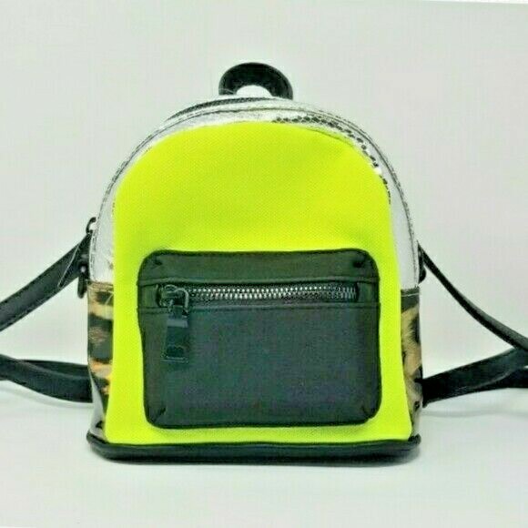 Steve Madden Tanya Convertible Mini Backpack Yellow Leopard  display picture 3