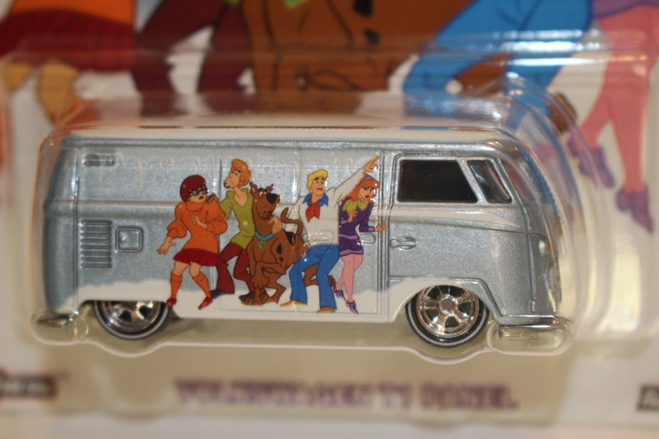 Hot Wheels Scooby Doo Volkswagen VW T1 furgoneta panel, peluda, velma, etc., 1:64, nueva en caja Foto 2 de 4