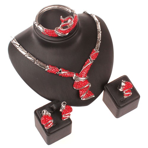 Set gioielli collana donna moda placcata oro 18 carati Africa Dubai festa matrimonio - Foto 56 di 85