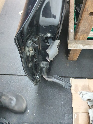 BMW E81 E82 E88 1 SERIES COUPE CONVERTIBLE DRIVER SIDE DOOR BLACK 475 - Picture 7 of 10