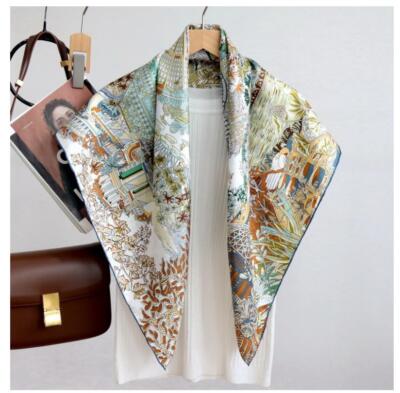 Pure 14 Momme Twill Silk Wrap Scarf Bandanna palace Print Square