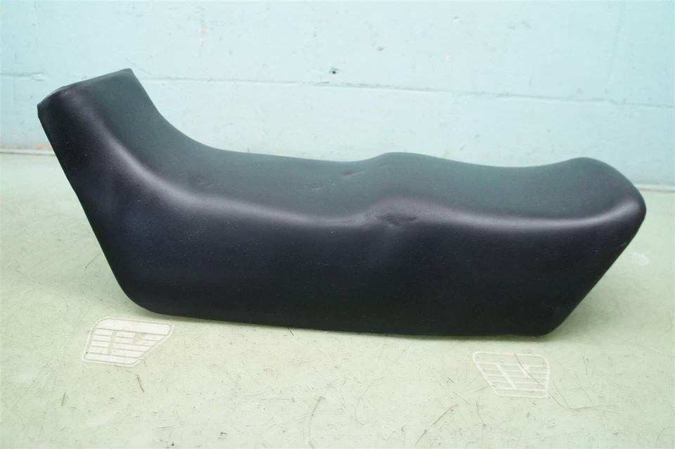 suzuki gs550ef GS 550E ES FRONT REAR SEAT SADDLE *2349 - Image 4 of 4