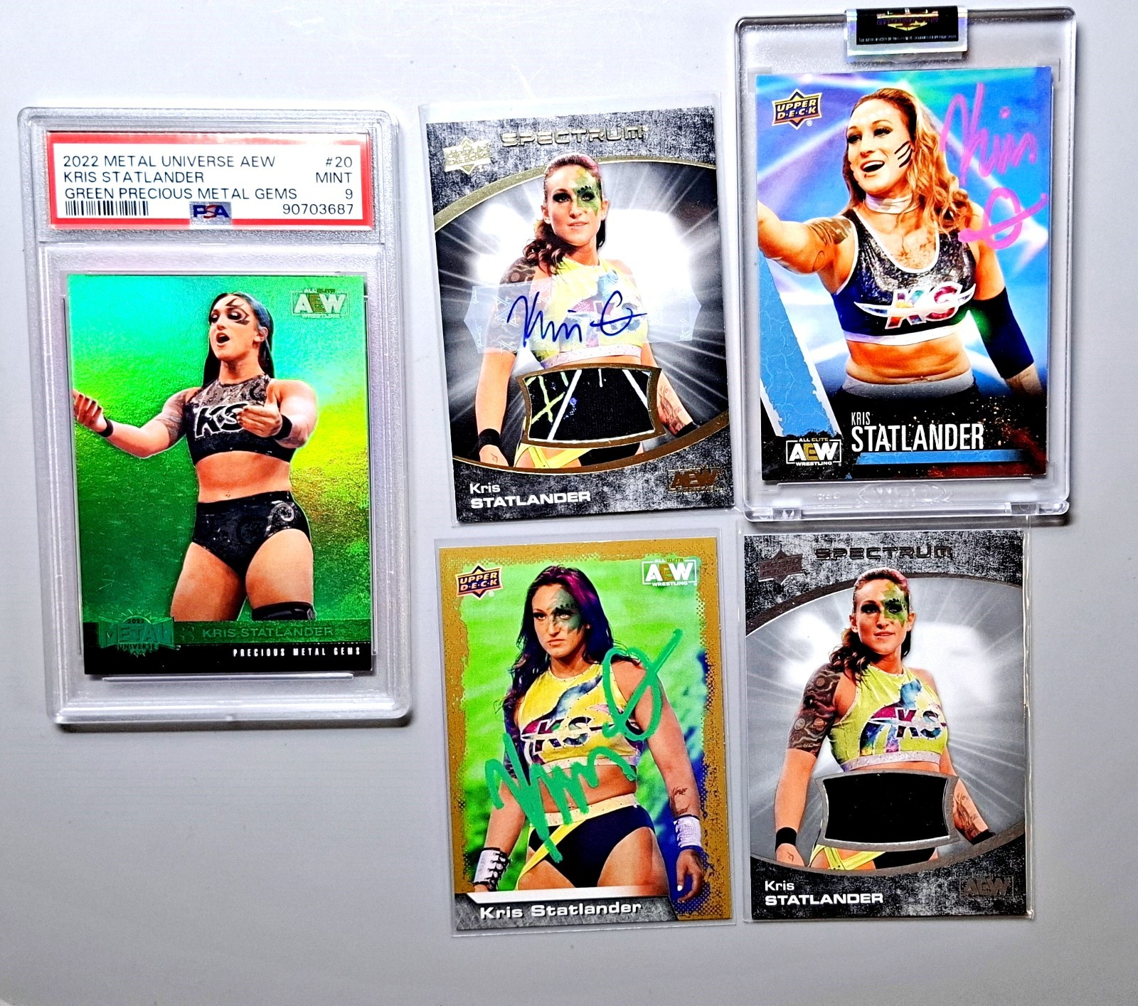 (5) AEW KRIS STATLANDER ROOKIE /10 PATCH AUTO, /10 PMG GREEN, Pink, Green Auto