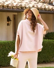 New Frank & Eileen Vintage Rose Triple Fleece Capelet One Size sweatshirt