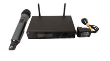 Sennheiser XSW 2 e835 / Wireless Handheld Microphone System / A Range / 548-572