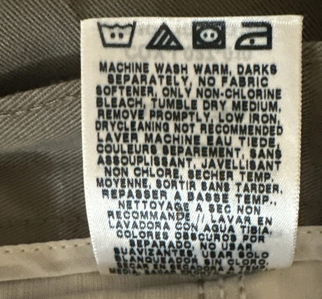 Wrangler Riata Gray size 32x32 Pleated Front Dress Slacks