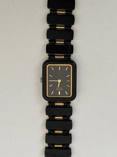 Vintage Seiko 7320-5969 Black and Gold Tone Tank Watch