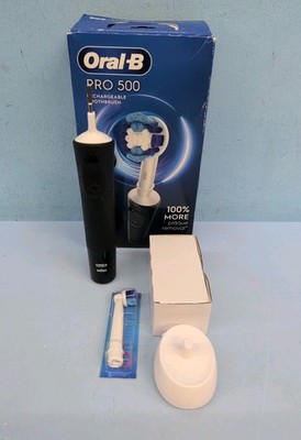 Oral-B Pro 500 Rechargeable Electric Toothbrush with 1 Brush Head Black