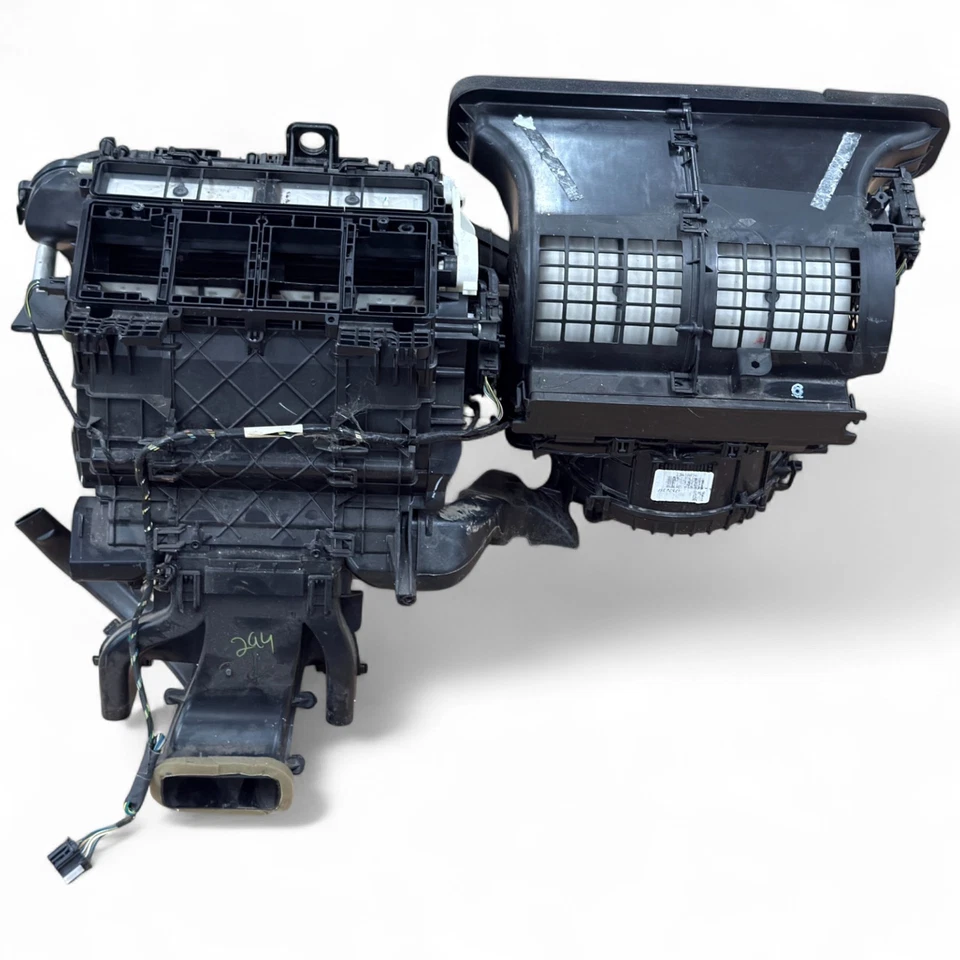 Chevrolet Malibu 2016-2022 aire acondicionado evaporador aire acondicionado calefacción soplador carcasa OEM Foto 2 de 4