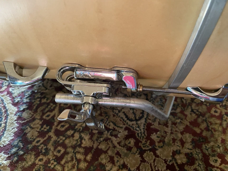 Bajo de arce INDe Wayfarer Flex afinado 10”x20” Foto 4 de 4