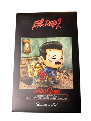 Evil Dead 2  Ash vs Henrietta  Diorama Super Emo Friends Loot Crate 2018 