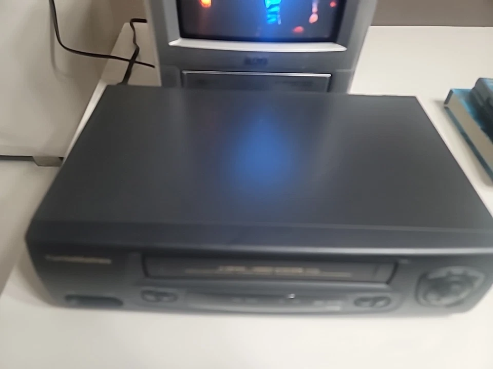 Curtis Mathes Cmv-41001 4 Heads VCR VHS Player Recorder (with Remote) Foto 3 de 4