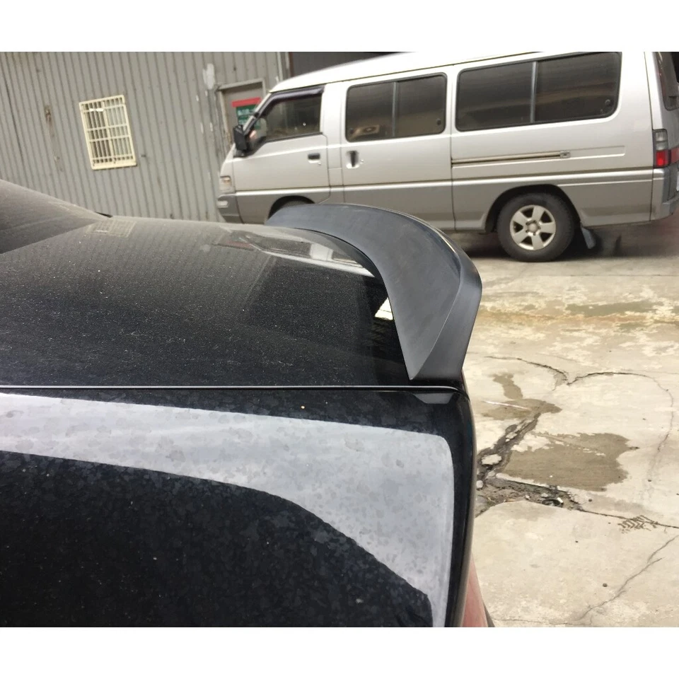 Alerón trasero Duckbill Stock 284LA para Audi A8 D2 1994~2002 sedán Foto 2 de 4