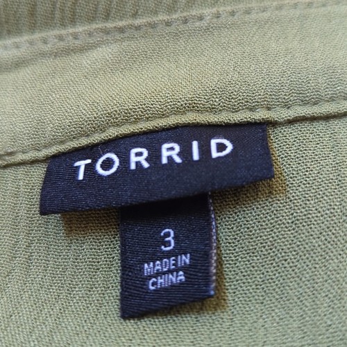 Top bordado de gasa arrugada tórrida 3X - Imagen 16 de 16