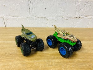 hot wheels monster trucks leopard shark