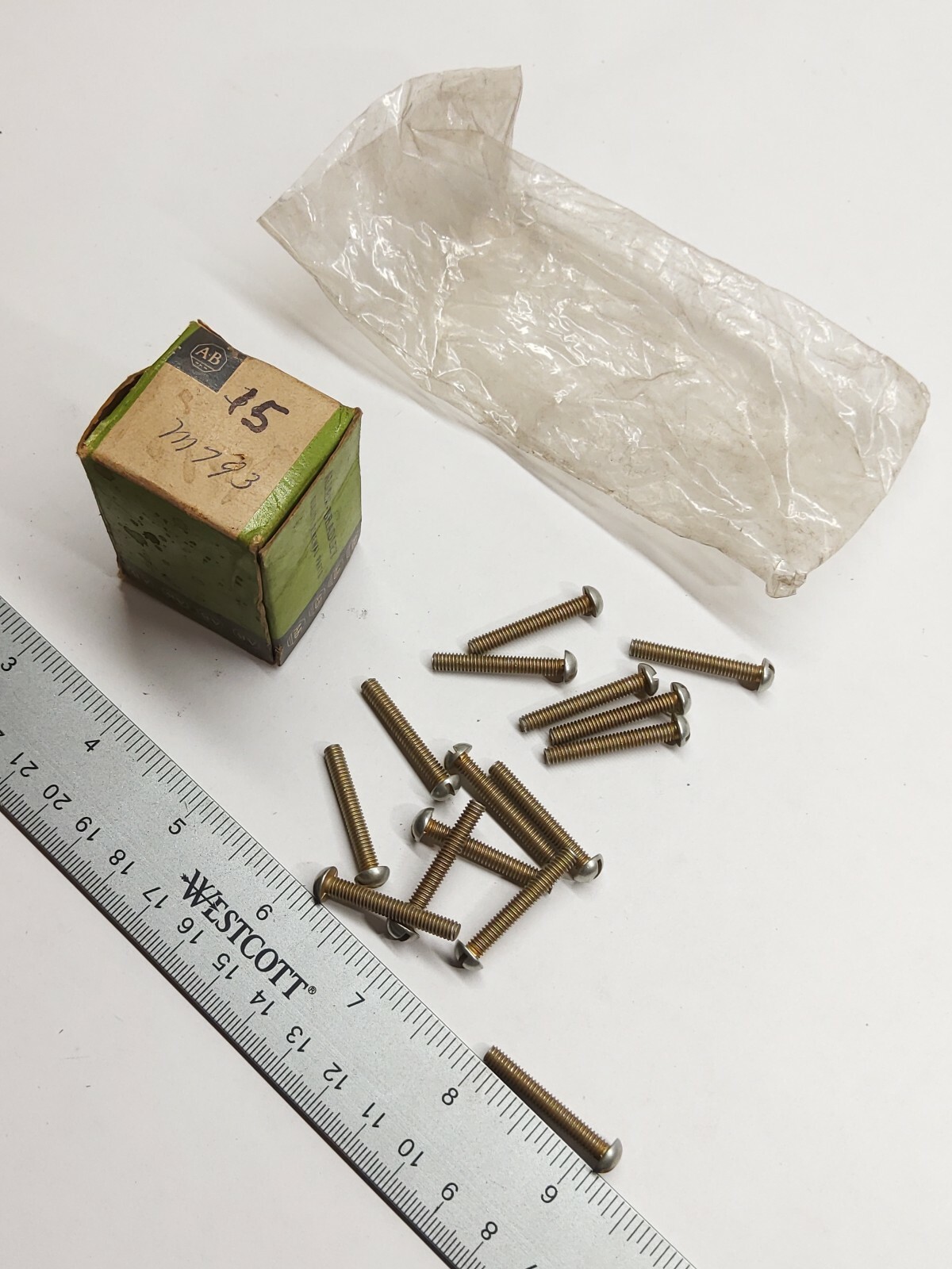 LOT OF 15 ALLEN BRADLEY M793 SCREWS (NEW) eBay