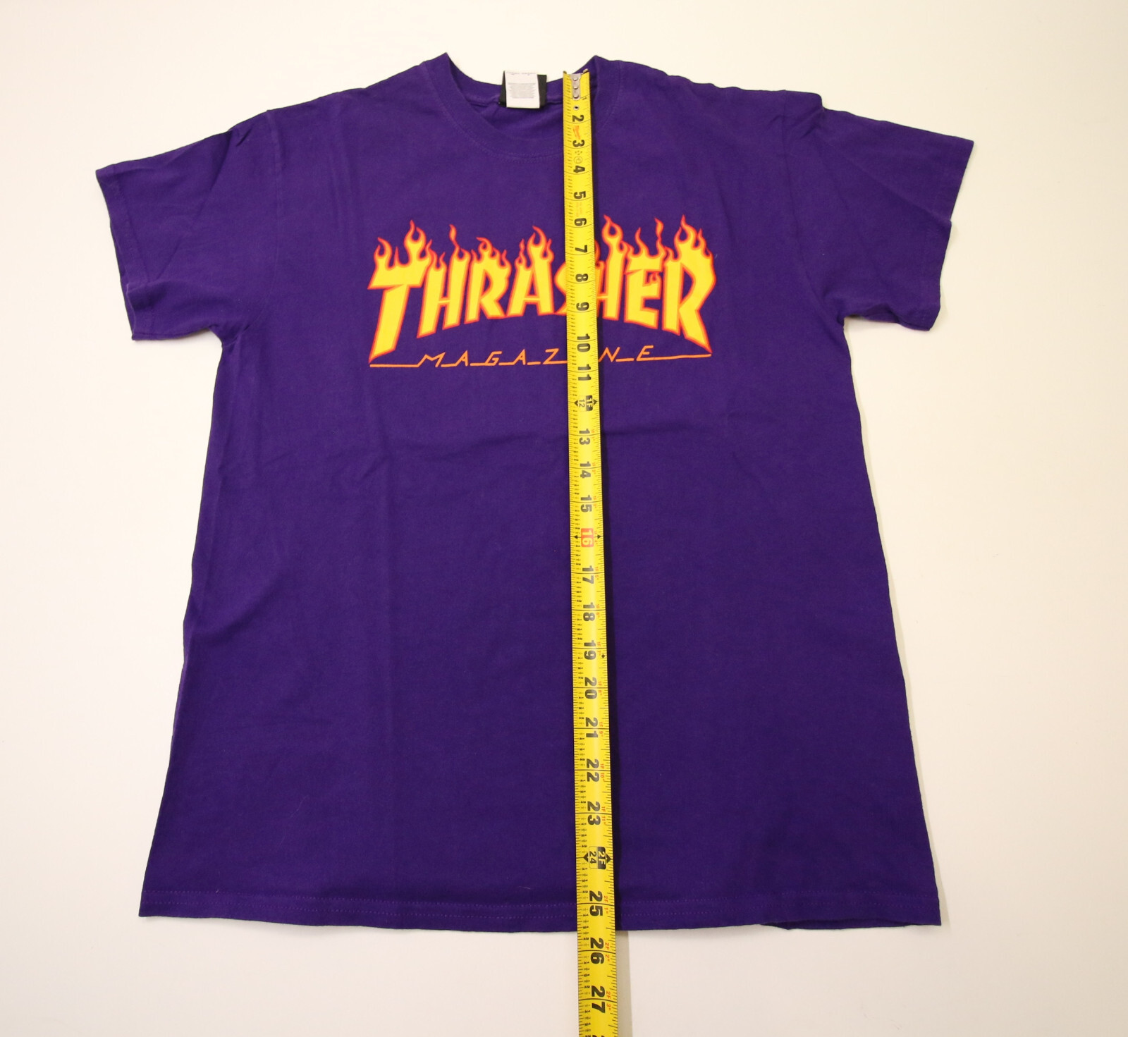 Thrasher Magazine Skateboarding T-Shirt M fits S Purple Flames Logo