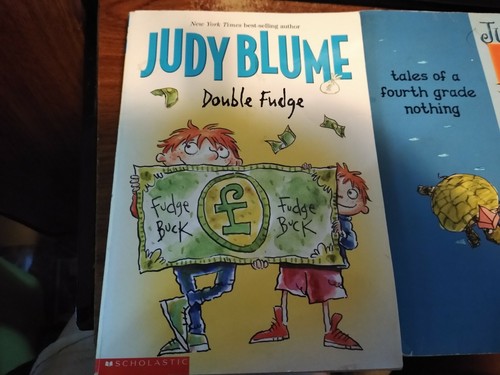 lot of 3 judy blume books, Superfudge, Doiuble Fudge, Tales of a Fourth grade VG - Picture 2 of 5