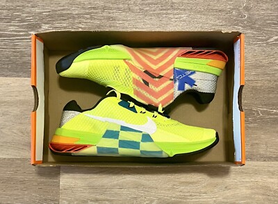Nike Metcon 7 AMP 'Volt White Black Spruce' DH3382-703 Men's 8