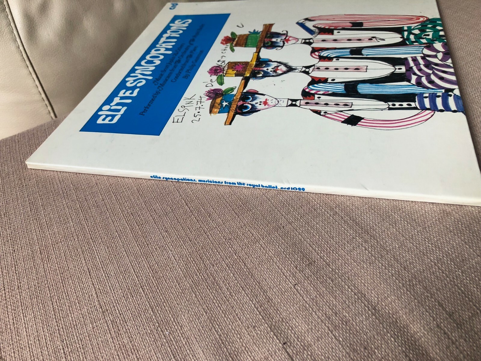 Foto 6 di 11