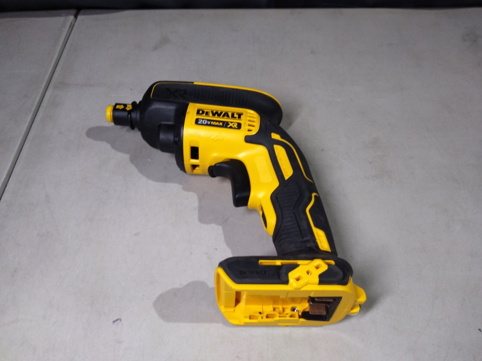 Dewalt DCF620b 20Volt Drywall Screwgun Drill No cone or shaft Tool Only