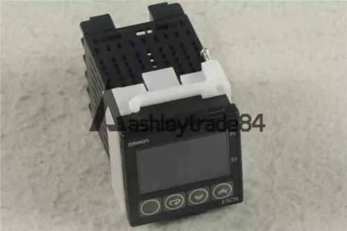 1PCS NEW Omron E5CN-C2MT-500 Temperature Controller100-240VAC E5CNC2MT500