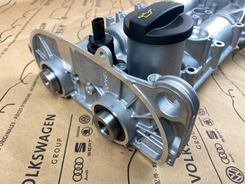 VW 1.4TSI Ventildeckel mit Nockenwellen 04E103479G 04E103475BL Neu Original - Picture 3 of 12