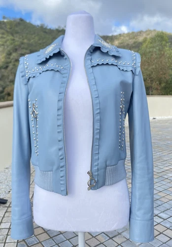 Giacca Miu Miu in pelle con borchie perfetta per l'autunno e occasioni molto speciali!