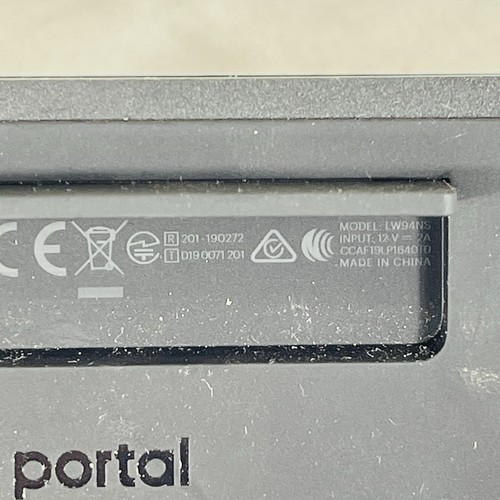 Meta Portal TV Black Big Screen Smart Video Calling Group Calls - Main Unit Only - Photo 8/9