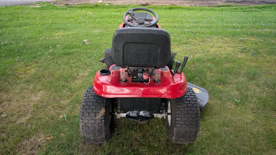 Cortadora de césped 2014 corte 42 pulgadas motor 420 cc Foto 3 de 4