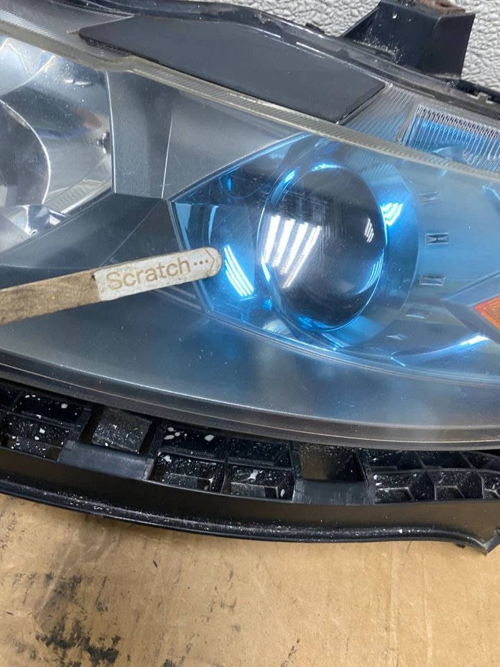 Faro halógeno izquierdo Honda Insight 2010 2011 conductor izquierdo T2047 DW Foto 4 de 4