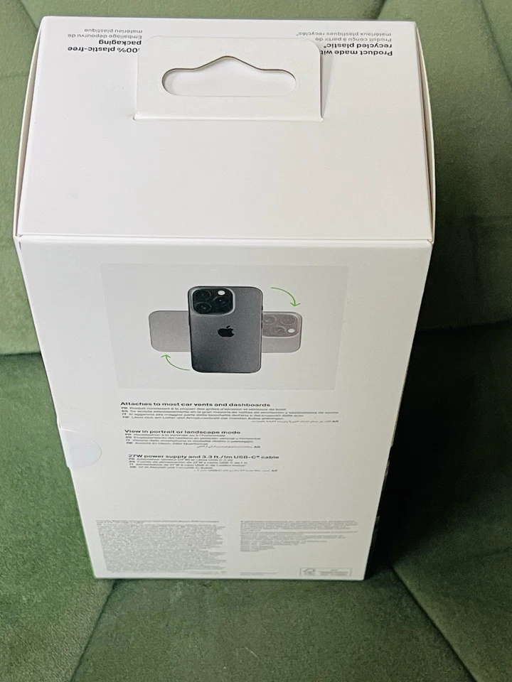 Belkin Wireless Car Charger Magnetic Car Vent+Dash Mount USB-C Cable MagSafe Qi2 - Image 3 of 4