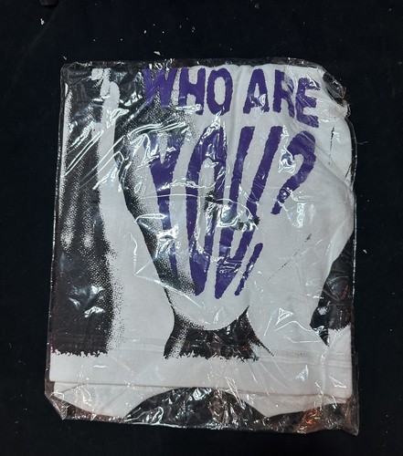 Cool Who Are You Tshirt-green size Med-nwt-ID #47 - Picture 2 of 3