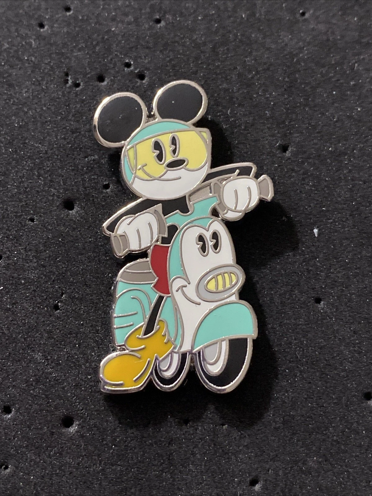 Mickey On Scooter Vespa Mickey Mouse Disney Booster Pack Pin